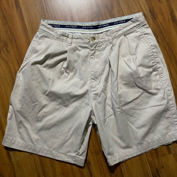 Ivy Crew Classics Men’s Khaki Shorts Size 34 - Picture 3 of 10